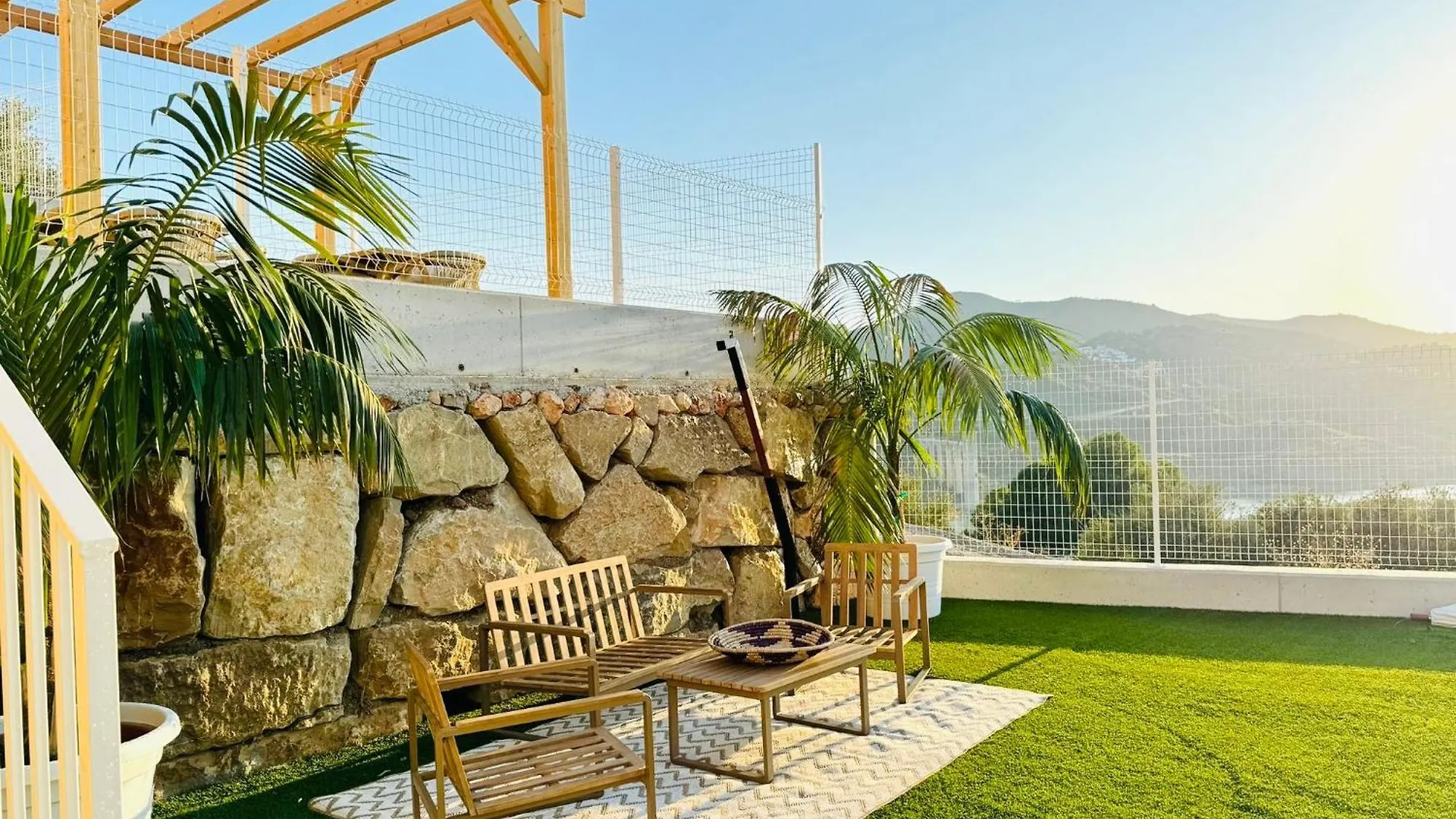 Viñuela Axarquia Paraiso 88 Sinese Design Homes ספרד