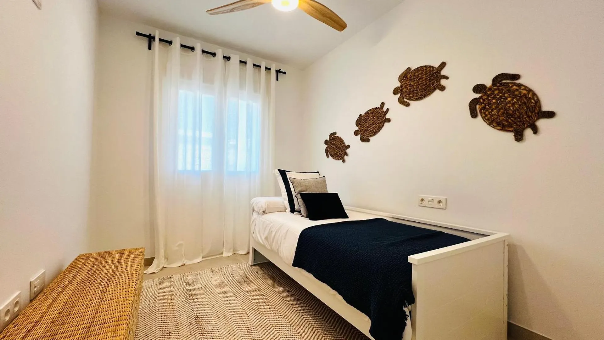 Viñuela Axarquia Paraiso 88 Sinese Design Homes בית נופש